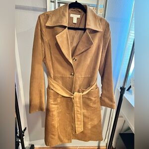 Suede coat in beige